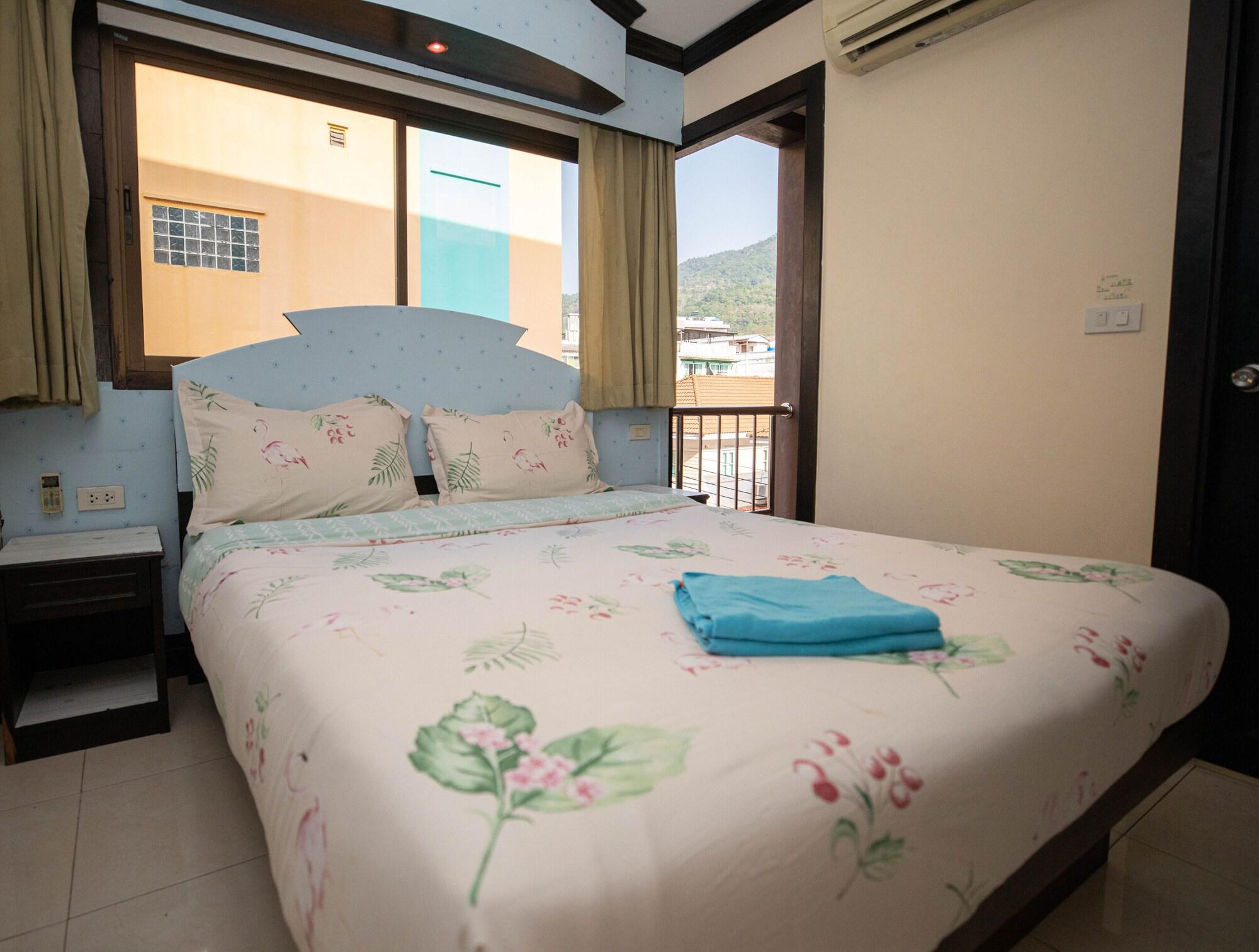 Fish And Summer House Hotell Patong