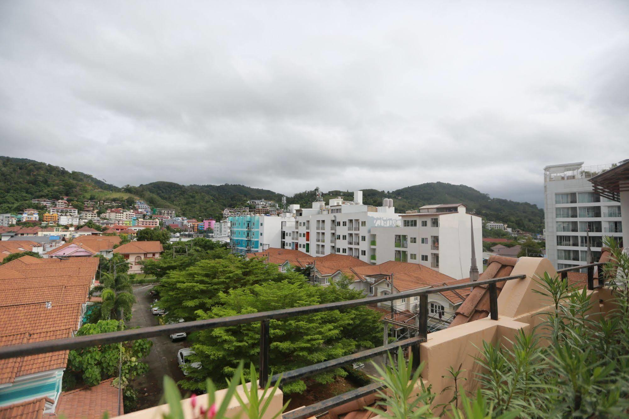 Fish And Summer House Patong