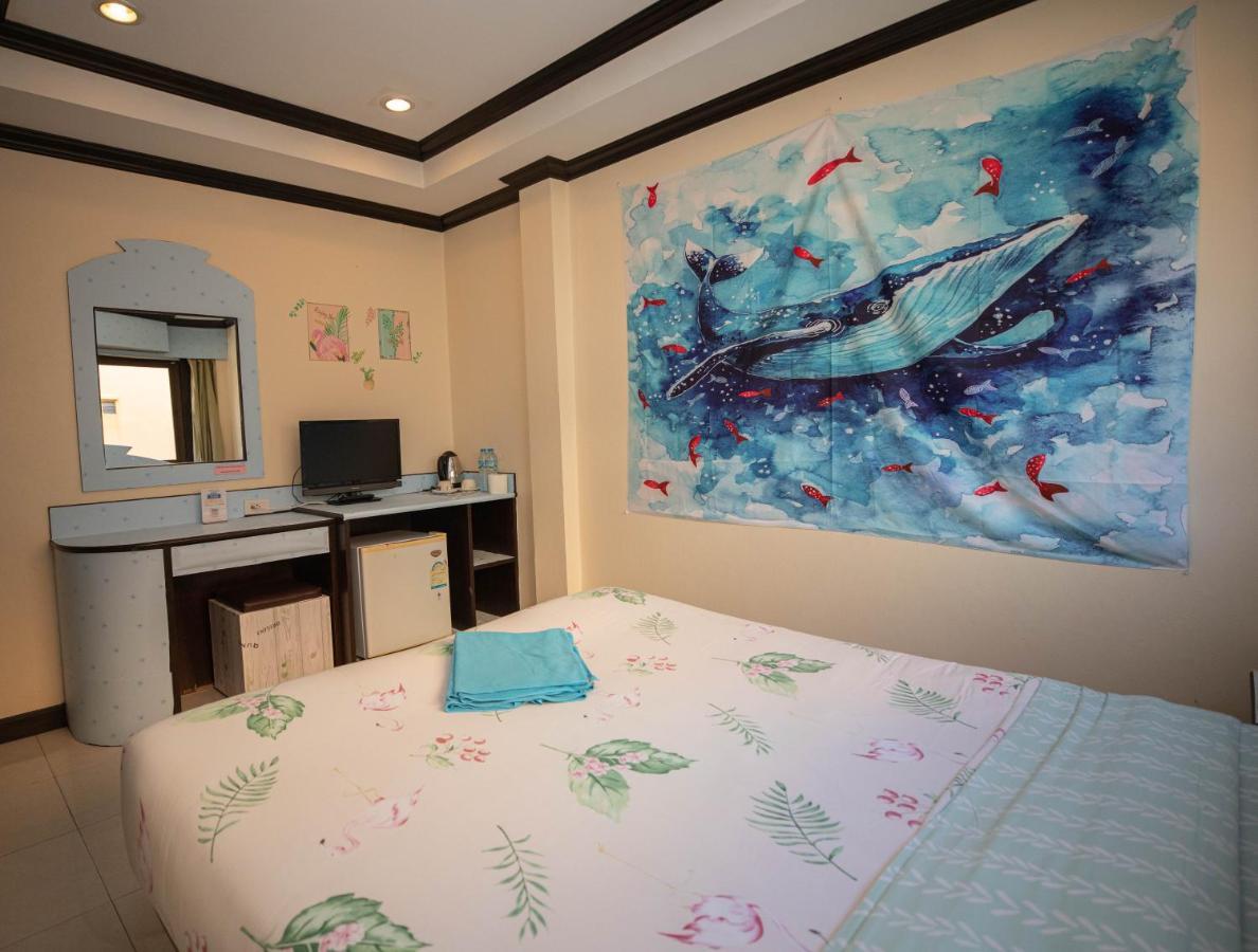 Hotell Fish And Summer House Patong