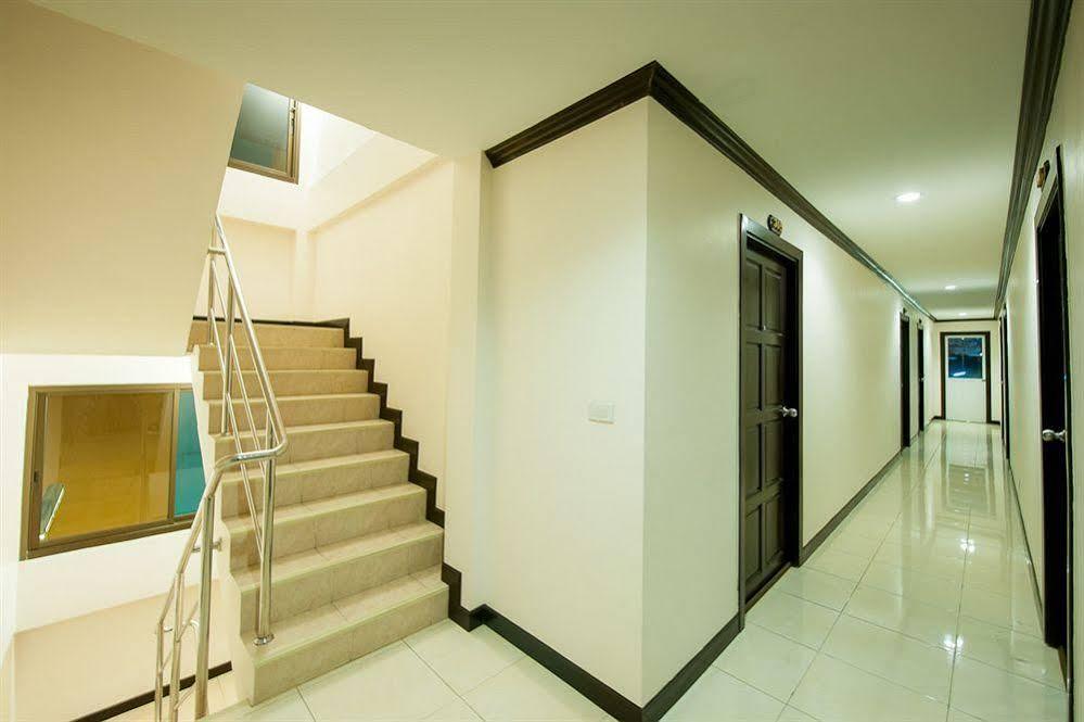 Hotell Fish And Summer House Patong